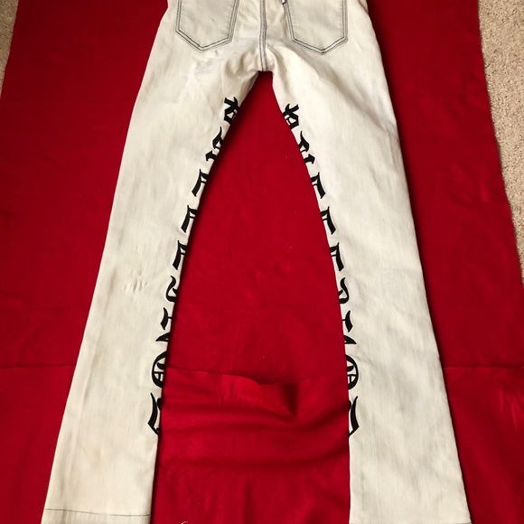 Pheelings Jeans (32) - Picture 7 of 9